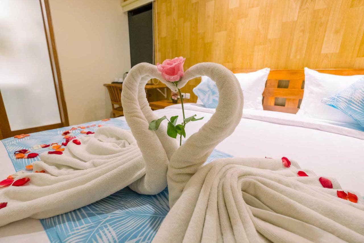 Caroline Guest House Canggu  Ngoại thất bức ảnh